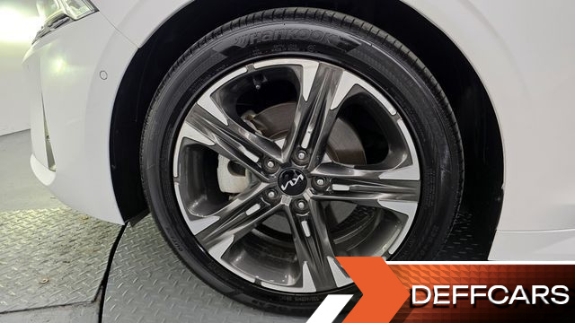 Kia K5 Signature купить на сайте DeffCars