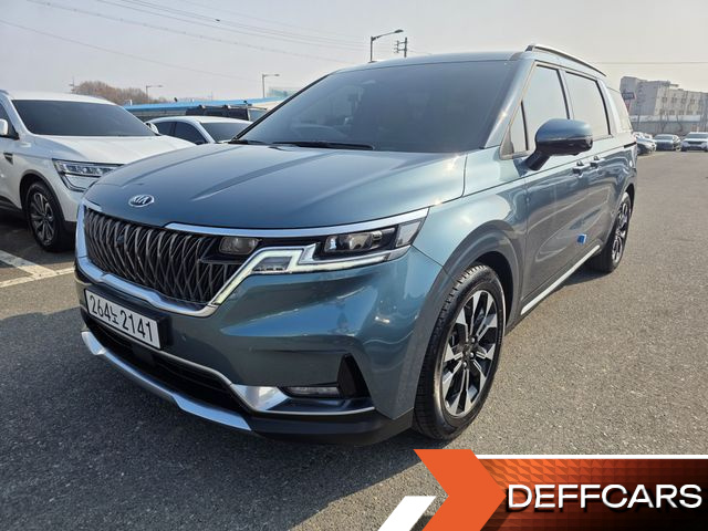 Kia CARNIVAL 9-Seater Signature купить на сайте DeffCars
