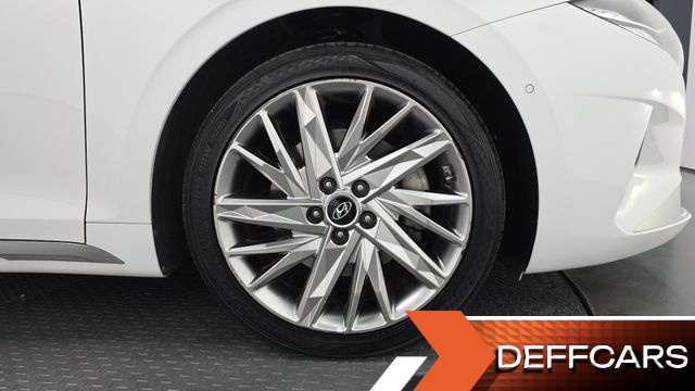 Hyundai GRANDEUR 3.3 Calligraphy купить на сайте DeffCars