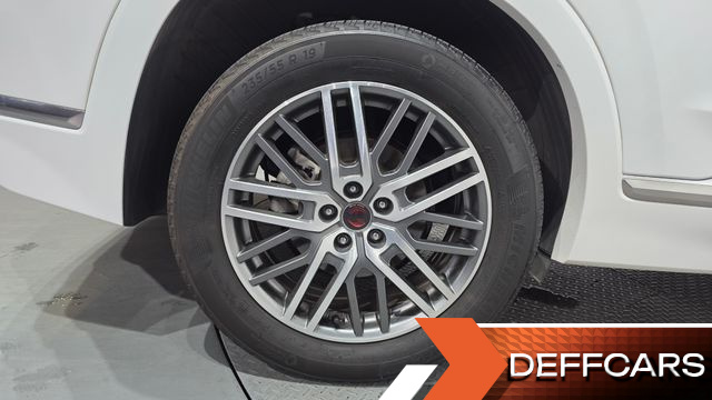 Hyundai SANTAFE Gasoline 2.0T 4WD Inspiration купить на сайте DeffCars