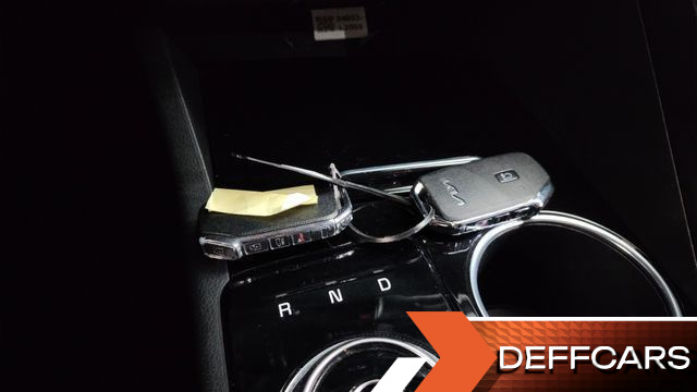 Kia K5 2.0 Prestige купить на сайте DeffCars