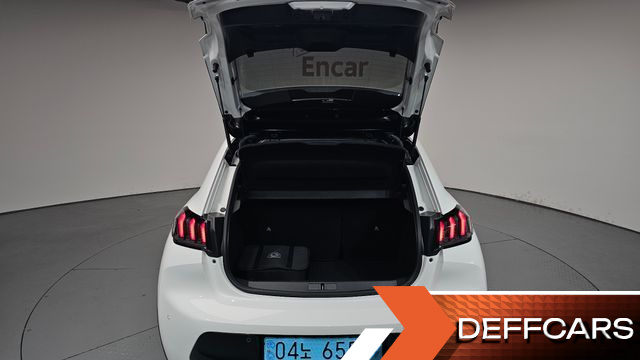 Peugeot 208 GT купить на сайте DeffCars