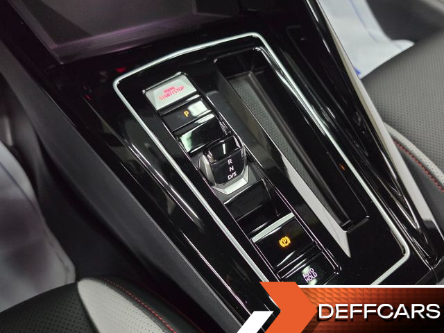 Volkswagen GOLF 2.0 GTI купить на сайте DeffCars