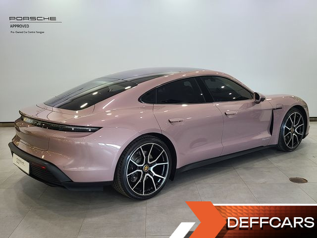 Porsche TAYCAN Base купить на сайте DeffCars