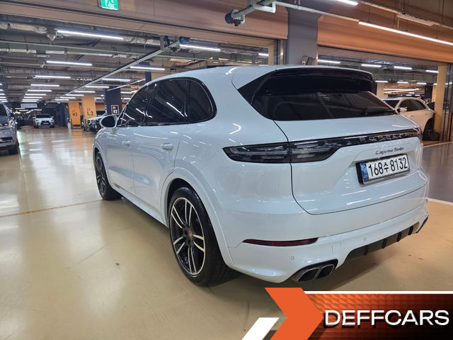 Porsche CAYENNE 4.0 Turbo купить на сайте DeffCars