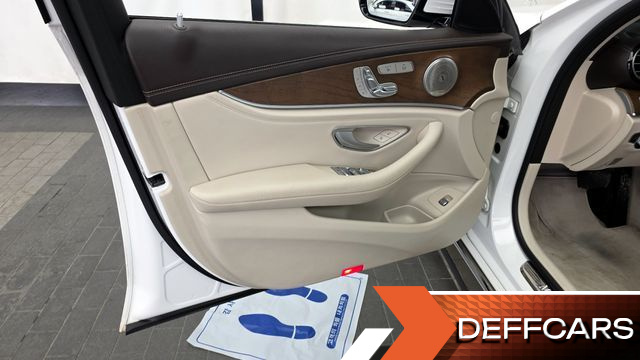 Mercedes E-CLASS E220d Exclusive купить на сайте DeffCars