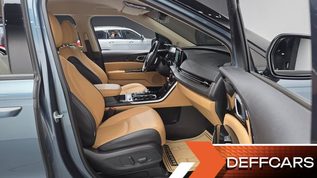 Kia CARNIVAL 9-Seater Noblesse купить на сайте DeffCars