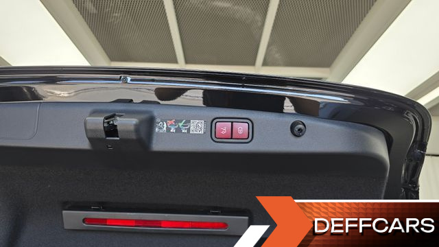 Mercedes E-CLASS E300 4MATIC Exclusive купить на сайте DeffCars