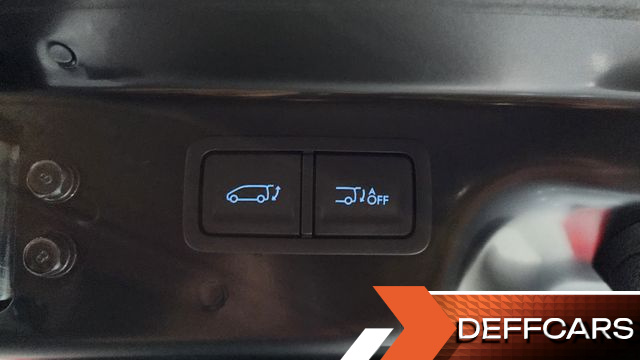 Hyundai STARIA L3.5 Cargo 5-Seater Modern купить на сайте DeffCars