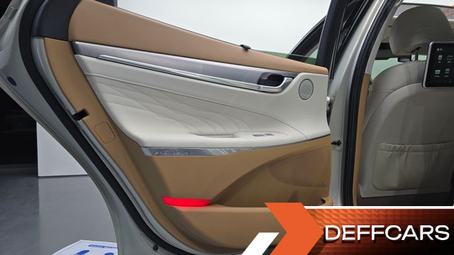 Hyundai GRANDEUR 3.3 Calligraphy купить на сайте DeffCars