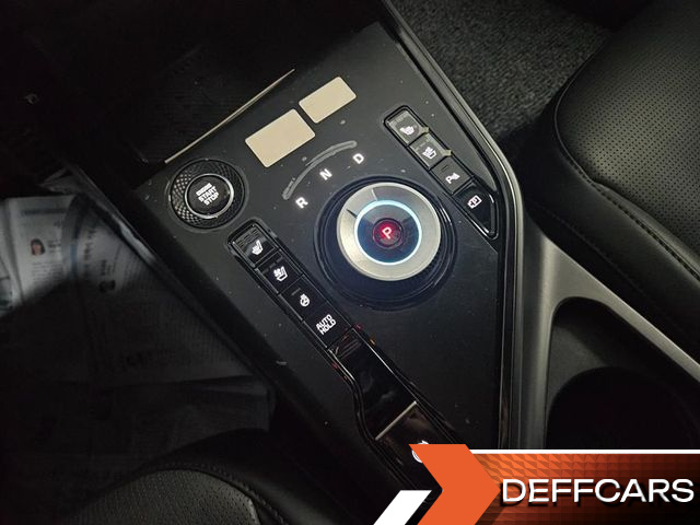 Kia NIRO Signature купить на сайте DeffCars