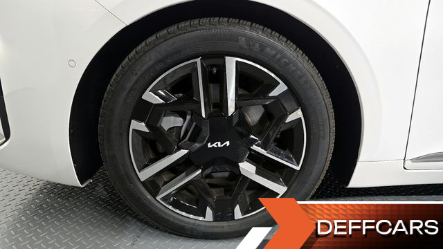 Kia K8 2.5 Gasoline 2WD Noblesse купить на сайте DeffCars