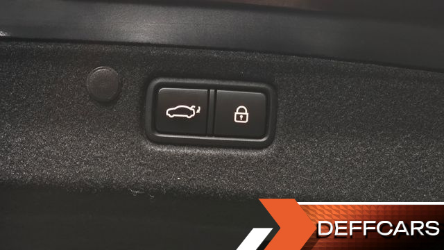 Hyundai GRANDEUR 2.4 Exclusive Special купить на сайте DeffCars