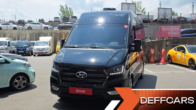 Hyundai SOLATI 11-Seater Luxury купить на сайте DeffCars