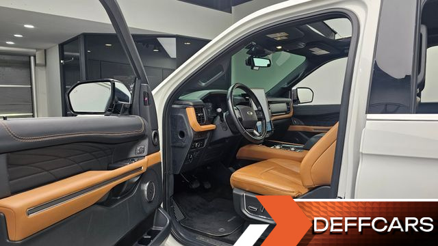 Ford EXPEDITION Platinum 4WD 7Seater купить на сайте DeffCars