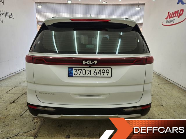 Kia CARNIVAL 9-Seater Signature купить на сайте DeffCars