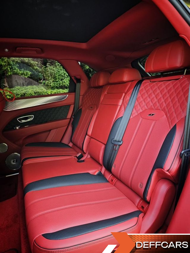 Bentley BENTAYGA 4.0 V8 S купить на сайте DeffCars