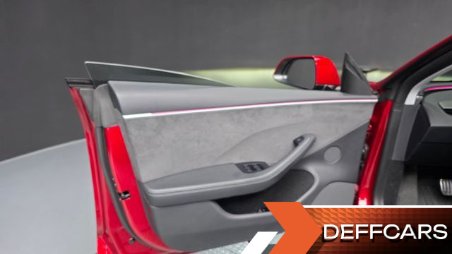 Tesla MODEL 3 Performance AWD купить на сайте DeffCars
