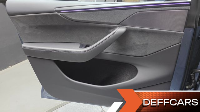 Tesla MODEL Y Long Range Launch Edition AWD купить на сайте DeffCars