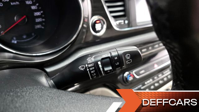 Kia CARNIVAL Gasoline 9-Seater Noblesse Special купить на сайте DeffCars
