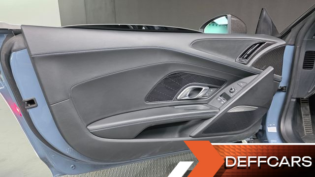 Audi R8 5.2 V10 Performance Spyder купить на сайте DeffCars