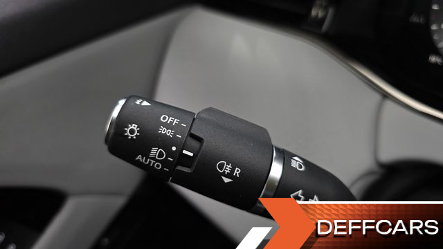 Land Rover RANGE ROVER EVOQUE P250 Dynamic SE купить на сайте DeffCars