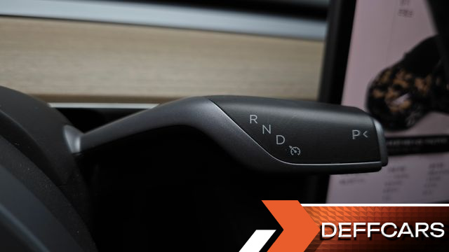 Tesla MODEL Y RWD купить на сайте DeffCars