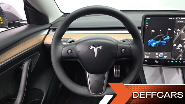 Tesla MODEL 3 Long Range AWD купить на сайте DeffCars