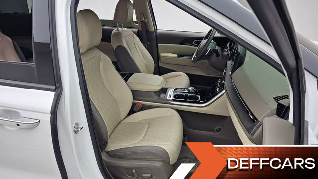 Kia CARNIVAL 9-Seater Noblesse купить на сайте DeffCars