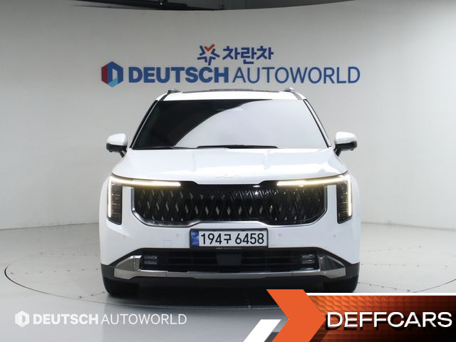 Kia CARNIVAL 9-Seater Signature купить на сайте DeffCars
