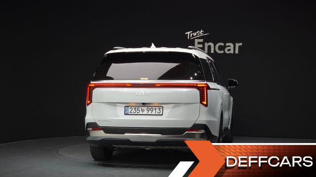 Kia CARNIVAL 9-Seater Noblesse купить на сайте DeffCars