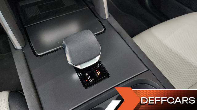 Land Rover DISCOVERY SPORT P250 Dynamic SE купить на сайте DeffCars