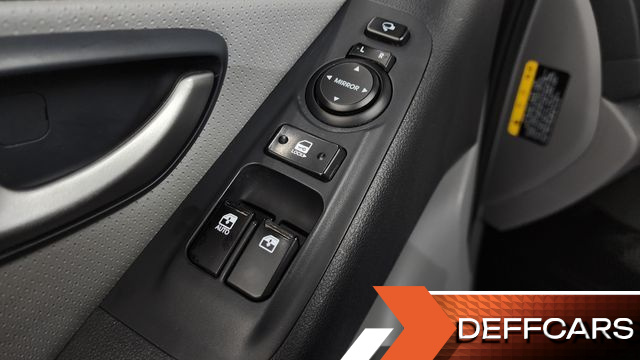Hyundai STAREX Van 3-Seater Smart купить на сайте DeffCars