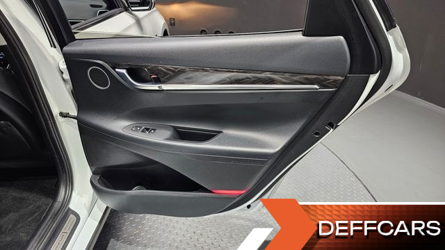 Hyundai GRANDEUR Premium купить на сайте DeffCars