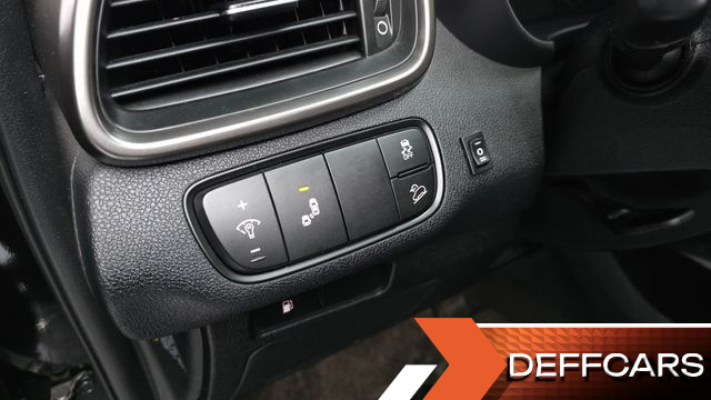 Kia SORENTO Gasoline 2.0 Turbo 2WD Prestige купить на сайте DeffCars