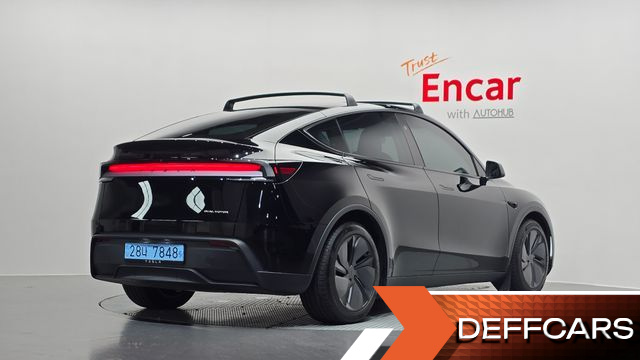 Tesla MODEL Y Long Range AWD купить на сайте DeffCars