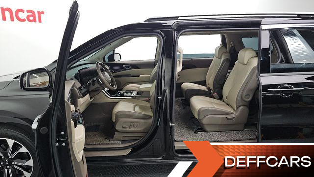 Kia CARNIVAL 9-Seater Signature купить на сайте DeffCars