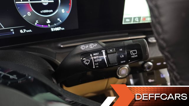 Kia CARNIVAL 9-Seater Prestige купить на сайте DeffCars