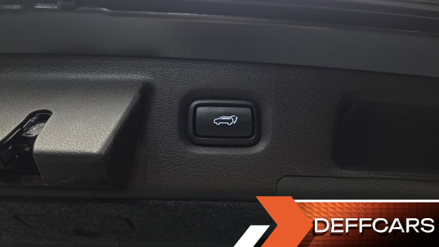 Hyundai SANTAFE Diesel 2.0 2WD Prestige купить на сайте DeffCars