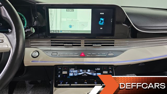 Hyundai GRANDEUR Le Blanc купить на сайте DeffCars