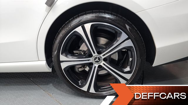 Mercedes C-CLASS C300 4MATIC Avantgarde купить на сайте DeffCars