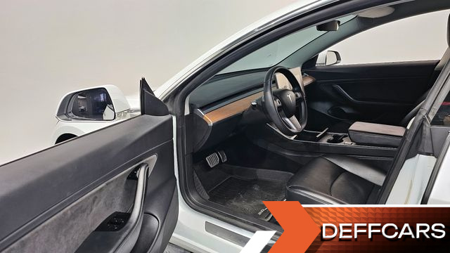 Tesla MODEL 3 Long Range купить на сайте DeffCars