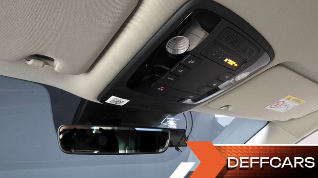 Kia CARNIVAL 9-Seater Noblesse купить на сайте DeffCars