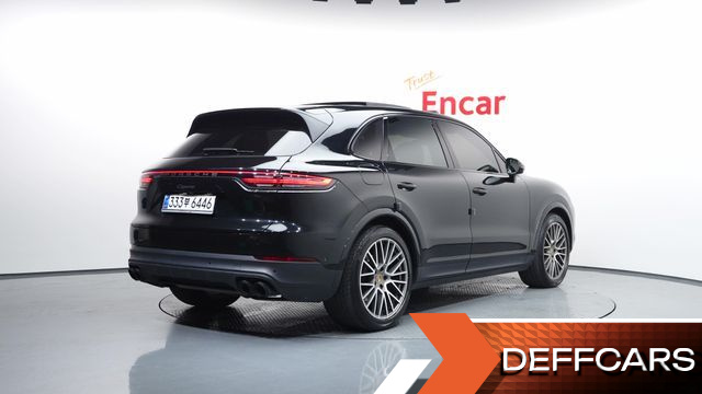 Porsche CAYENNE 3.0 PLATINUM EDITION купить на сайте DeffCars