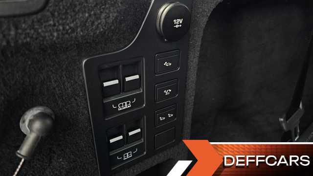 Land Rover DISCOVERY 3.0 TD6 HSE Luxury купить на сайте DeffCars