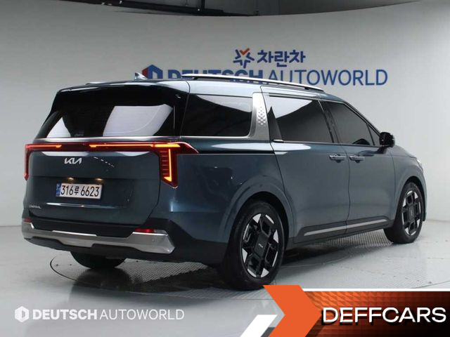 Kia CARNIVAL Gasoline 9-Seater Signature купить на сайте DeffCars