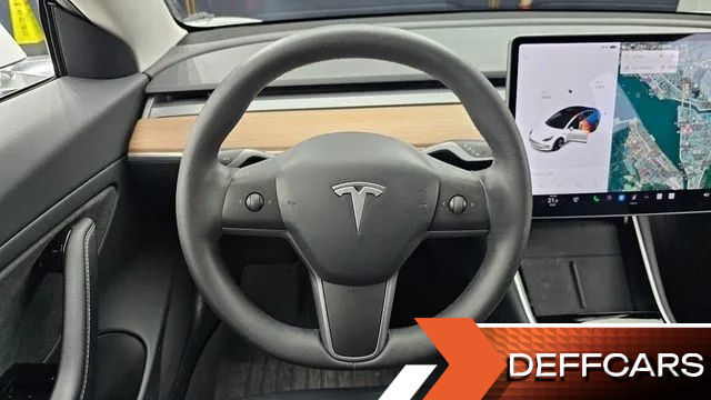 Tesla MODEL 3 Long Range AWD купить на сайте DeffCars