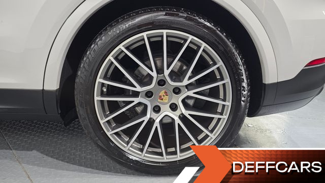 Porsche CAYENNE 3.0 COUPE PLATINUM EDITION купить на сайте DeffCars
