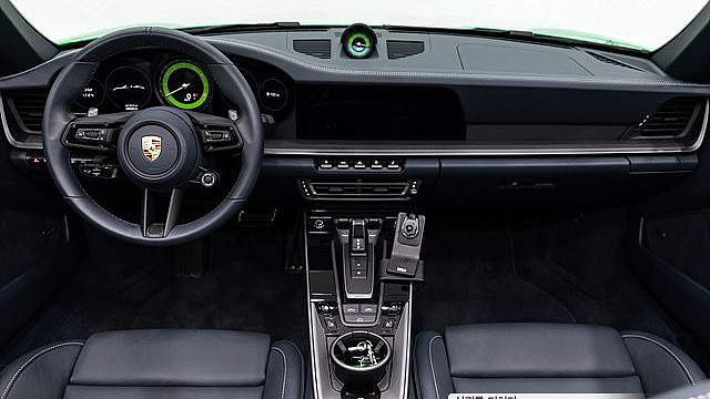 Porsche 911 Carrera Cabriolet купить на сайте DeffCars