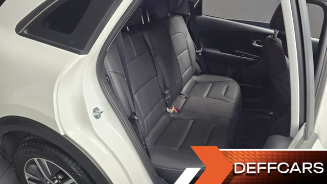 Kia NIRO 1.6 HEV Prestige купить на сайте DeffCars